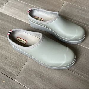 Hunter rain clogs